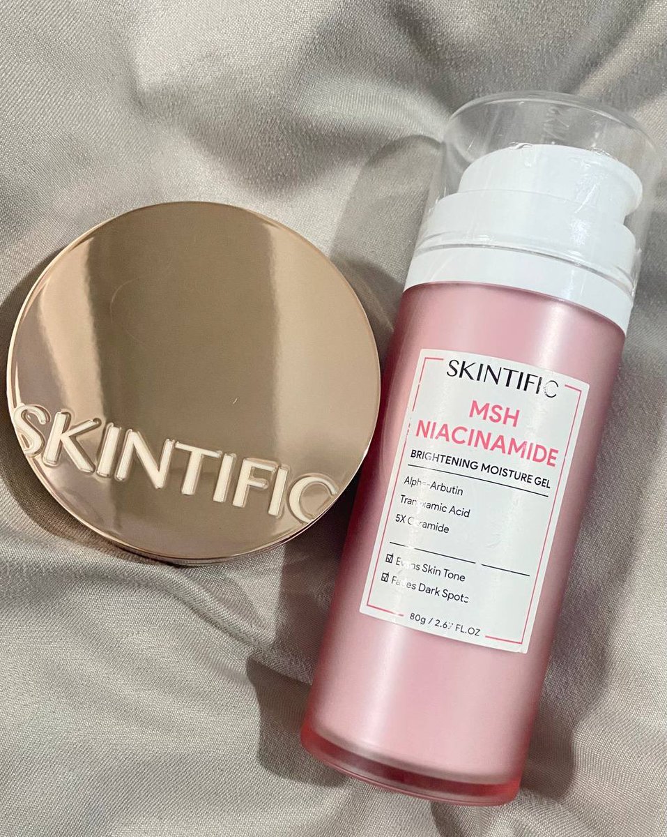 QueenTelekungSK's tweet photo. I love these two🫶🏻🩷 Tak pandang lain dah sejak beli dua ni. 

Skintific cushion - makin pecah minyak makin cantik

Moisturizer - paling membantu untuk cerahkan kulit https://t.co/doR7eeDgjq
