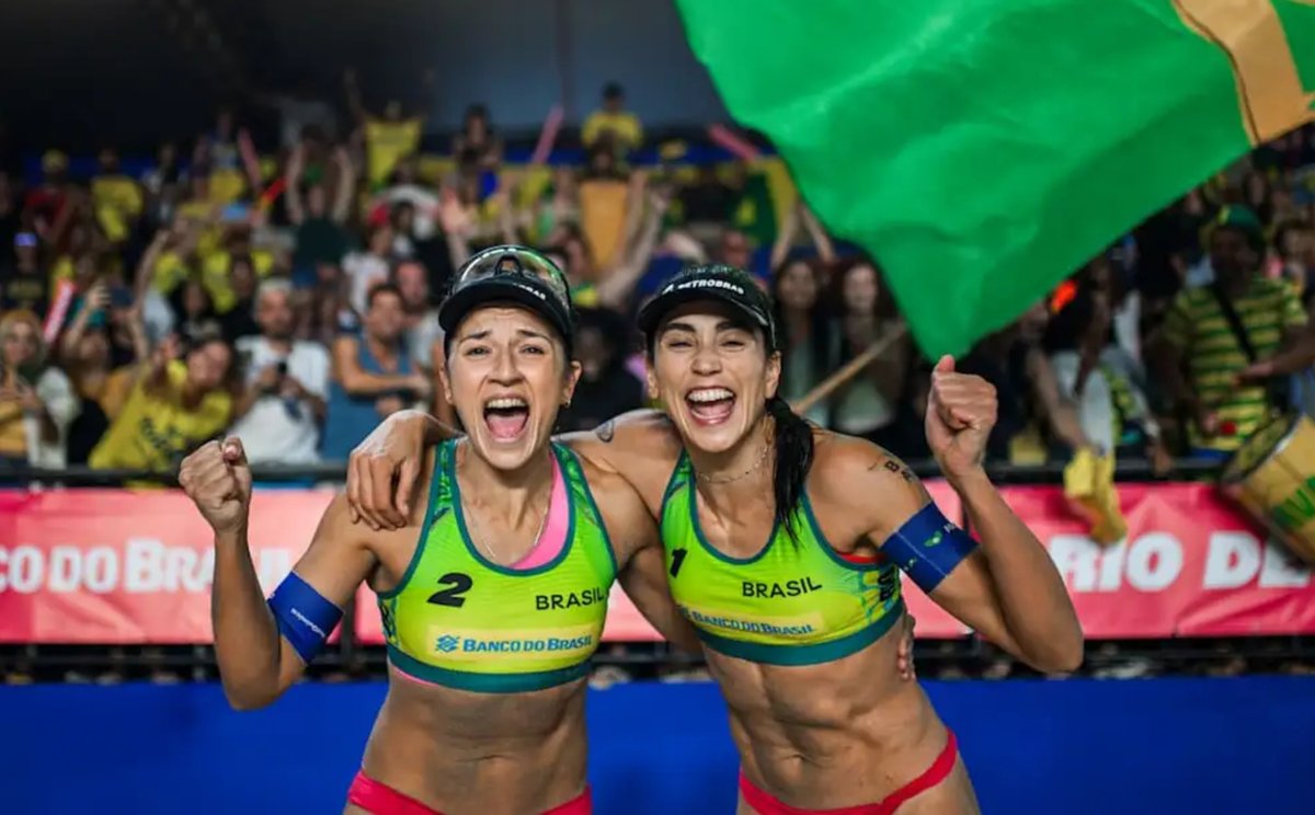 bandsports's tweet photo. Bárbara e Carol encerram parceria com título da etapa Elite 16 do Circuito Mundial
Veja mais: https://t.co/LKIE4o2Dcf
#BárbaraSeixas #CarolSolberg #VôleidePraia #Bandsports https://t.co/trMUDpWaL0