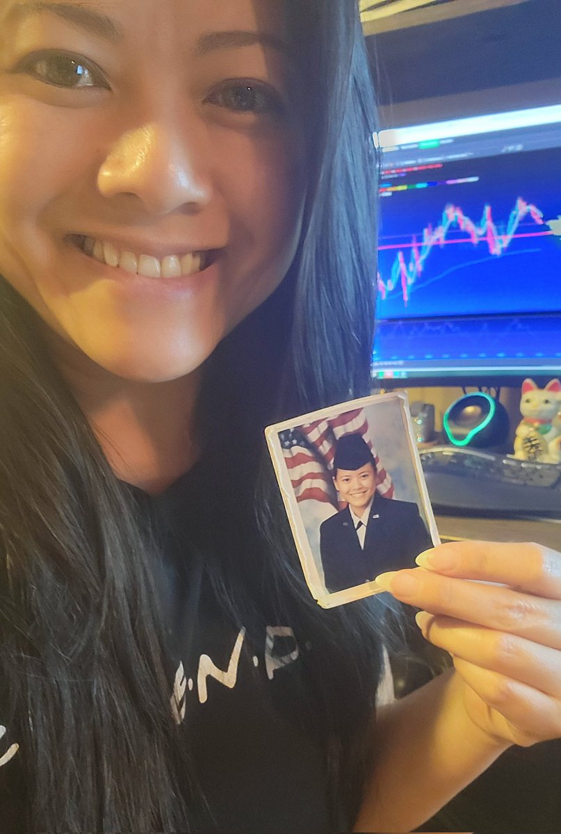 MeLuvULongTicks tweet media