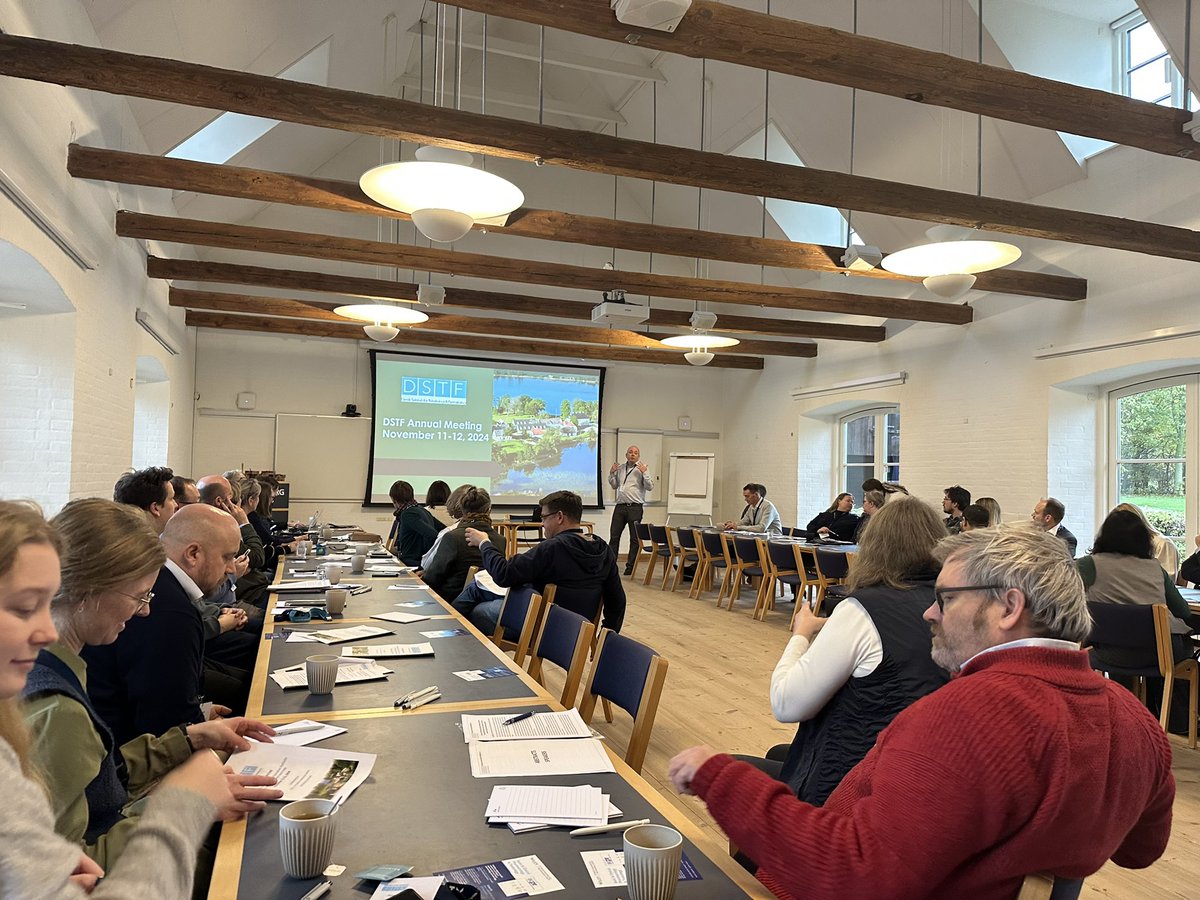 borgeson lab tweet media