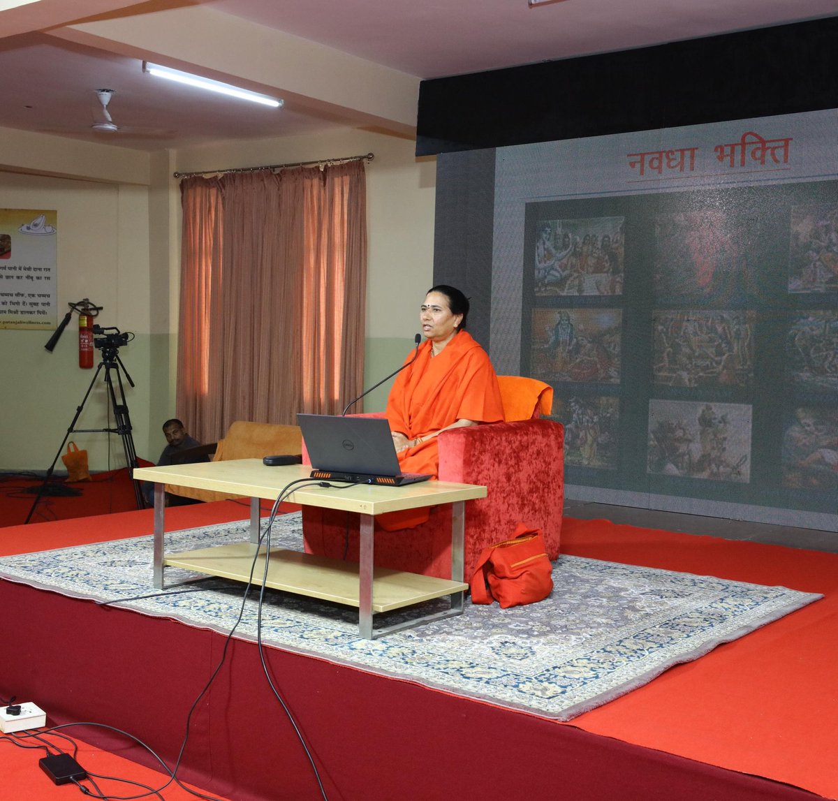 मुख्य योग शिक्षक प्रशिक्षण शिविर (पतंजलि योगपीठ, हरिद्वार )
प्रतिभागी राज्य -उत्तराखंड, दिल्ली, राजस्थान, हिमाचलप्रदेश, जम्मू-कश्मीर