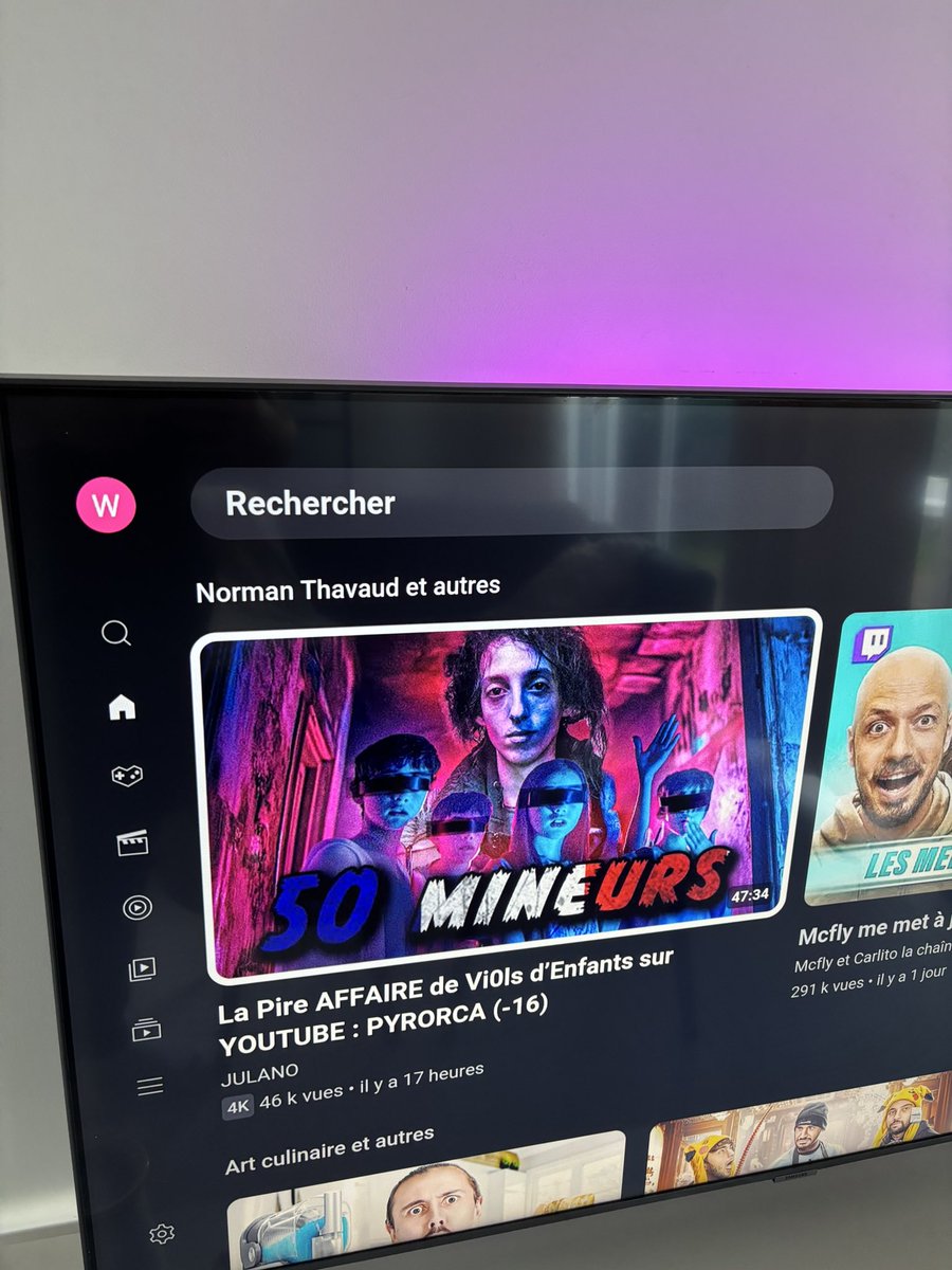 LayRyan3's tweet image. Bon…. ??#YouTube