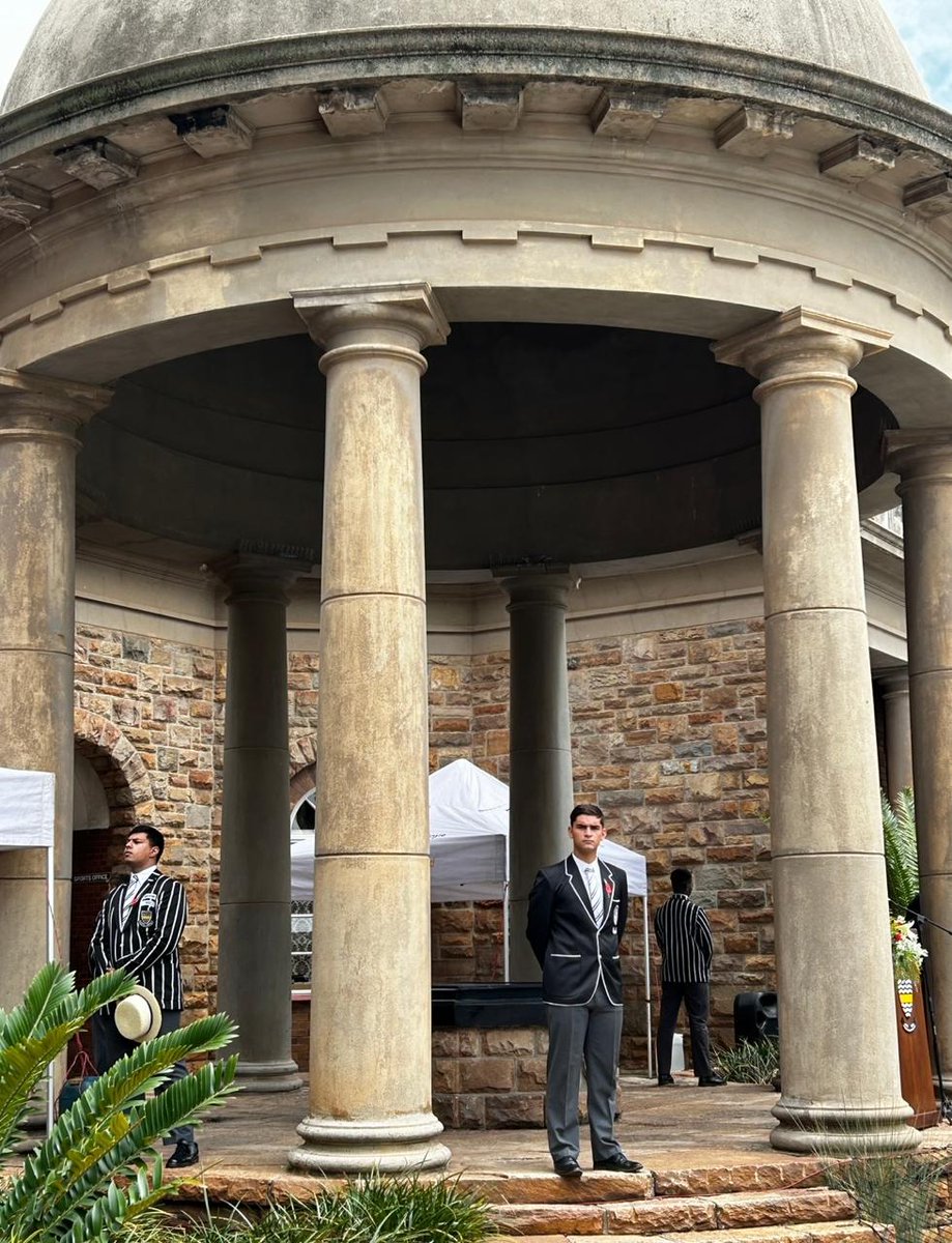 Jeppe Boys tweet media