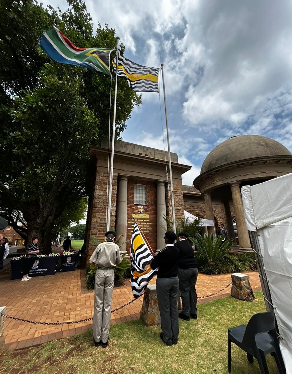 Jeppe Boys tweet media