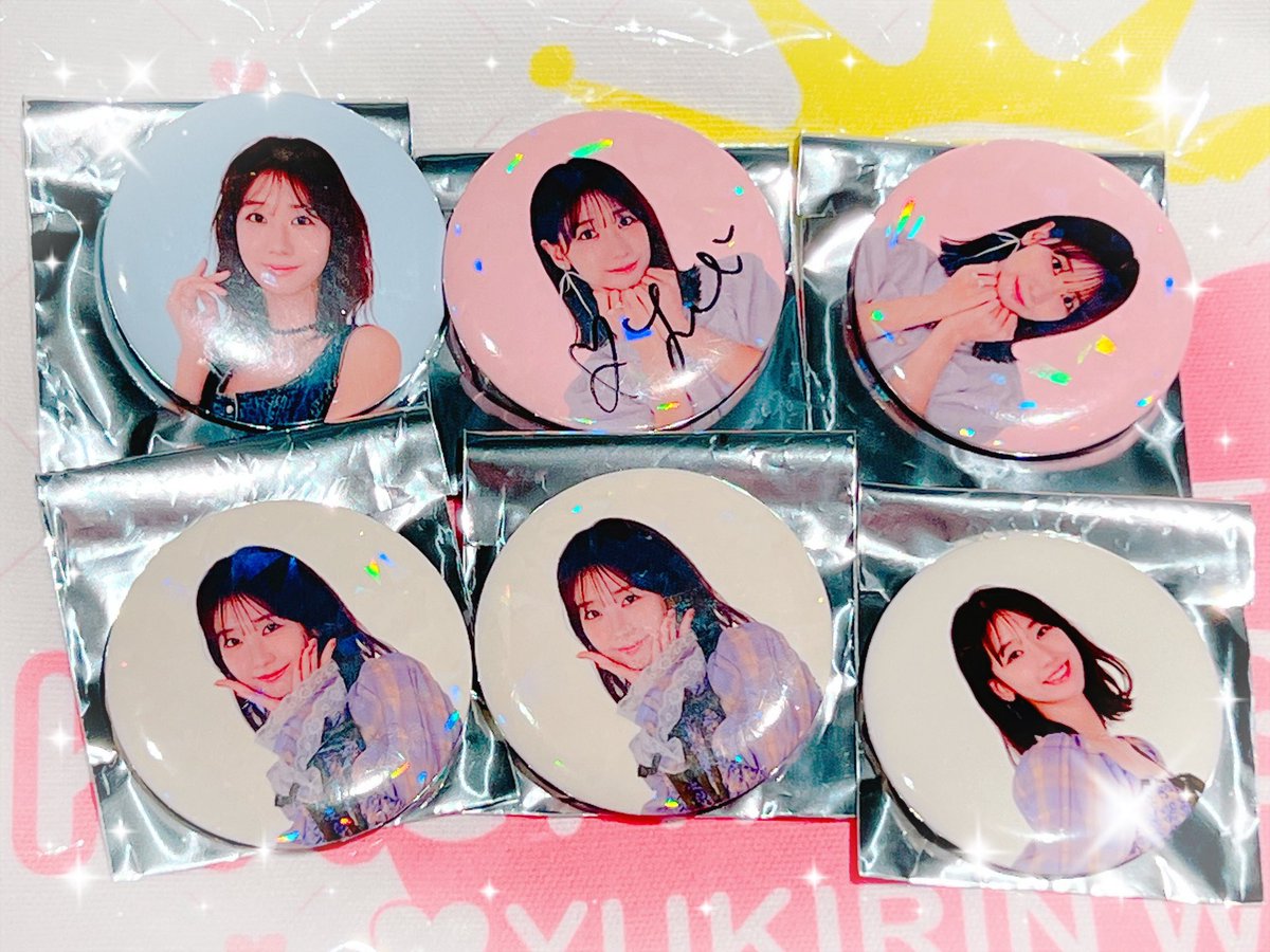 は*ぐ様 柏木由紀 上海 アクリルスタンド2種 柏木由紀2024上海ミニライブファンミーティング]グッズ🎁 ＊アクリル