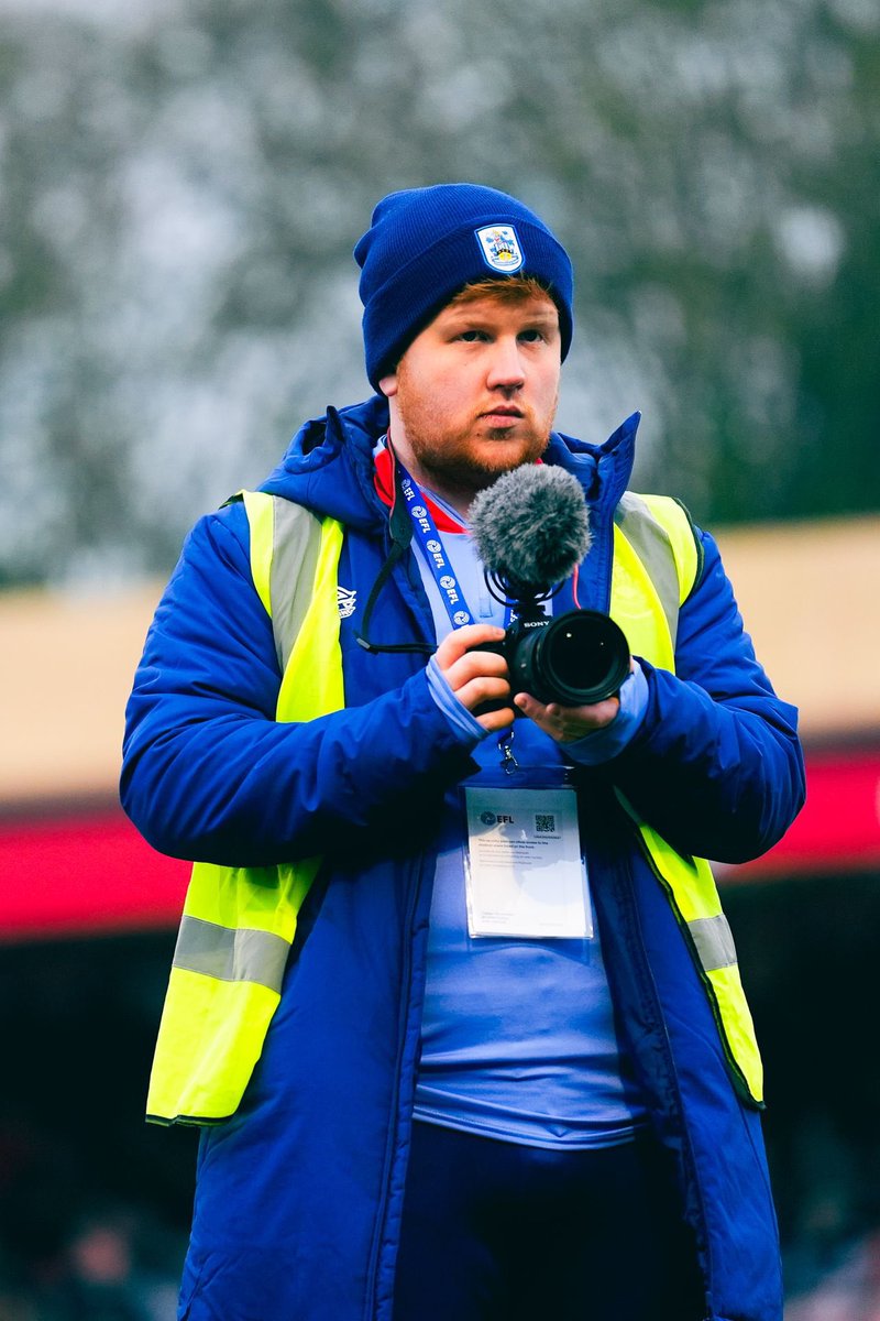 Still just mental. 

First month complete as a Video Producer for town! Absolutely loving it. Still wild that I’m doing my dream job!

UTT #htafc