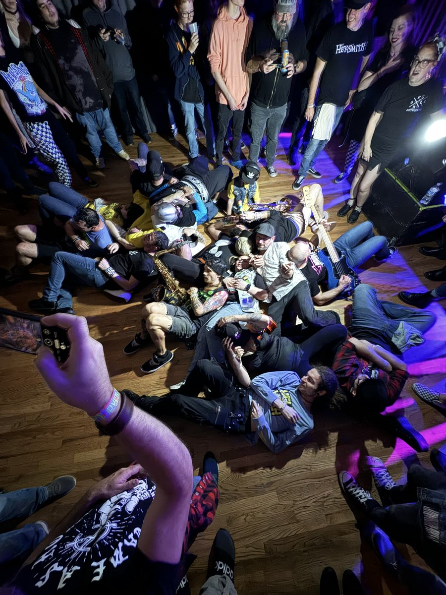 Last night was crazy. 
Went to a concert on a Sunday of all days. 
The Boy Detective performed before Millington, and they brought the energy immediately until they ended their set. What an awesome show! 

Is that a banana!?