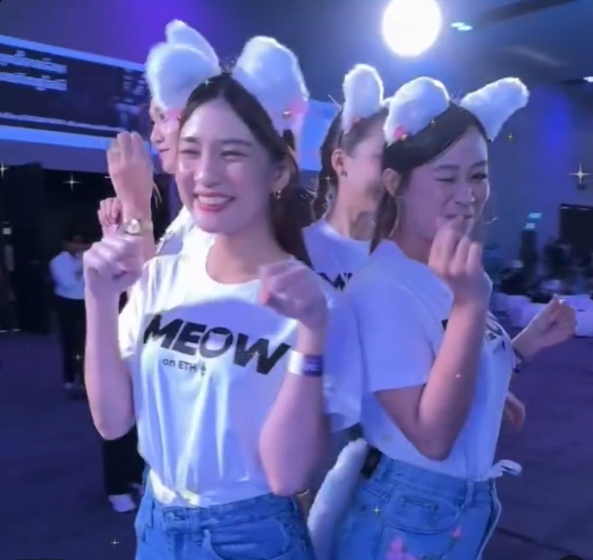 $LMEOW is the fairest coin in the entirety of crypto.

cto leads have been working at it with the community every day for 2 entire years straight. where most would have left, they stayed and worked

that is exactly why lmeow has a cult following of die hard members that shares