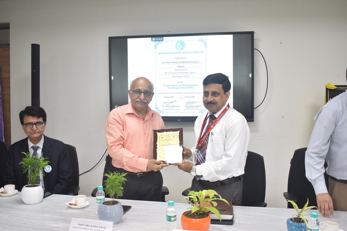 AiimsKalyani's tweet photo. Inauguration of Comprehensive Resuscitation Training Centre (#CRTC) under Aegis of Indian Resuscitation Council Federation (IRCF) on 9 th Nov 2024 at Clinical Skill & Simulation Centre @AiimsKalyani.
Around 50 Participants joined for 2.5 days training on #BCLS and #CCLS course https://t.co/EcfWBwM1aM