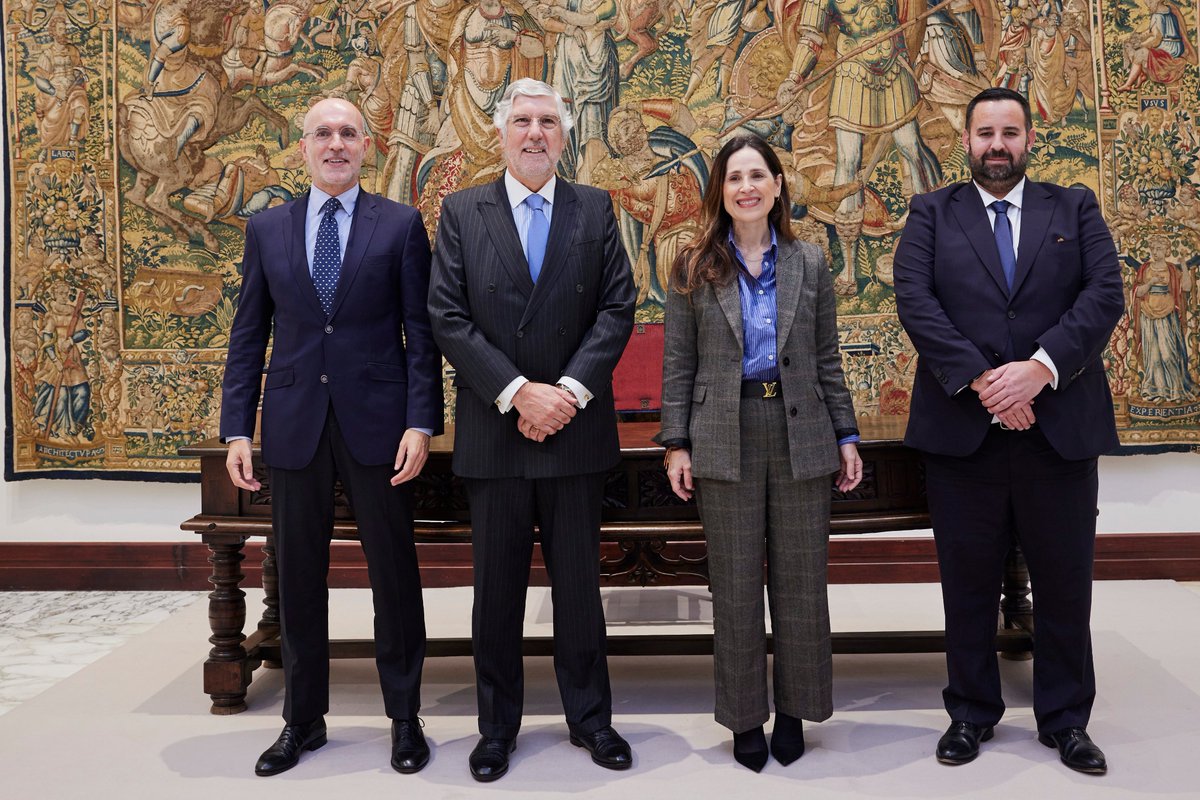 Eusko Legebiltzarra tweet media