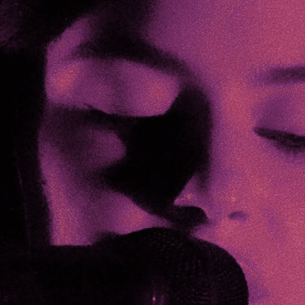 🩷 That’s So True (Live) being out now is sooo true 🩷 gracieabrams.lnk.to/ThatsSoTrue