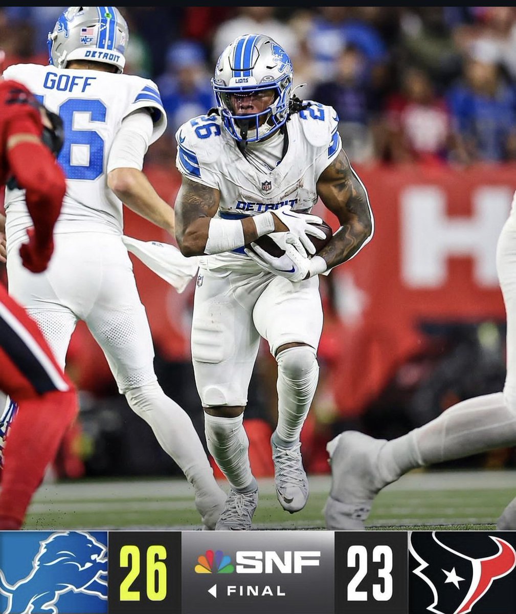 DjVTown's tweet photo. What a comeback! #GoLions #OnePride #oneprideworldwide #detroit https://t.co/c99wjMRgV4