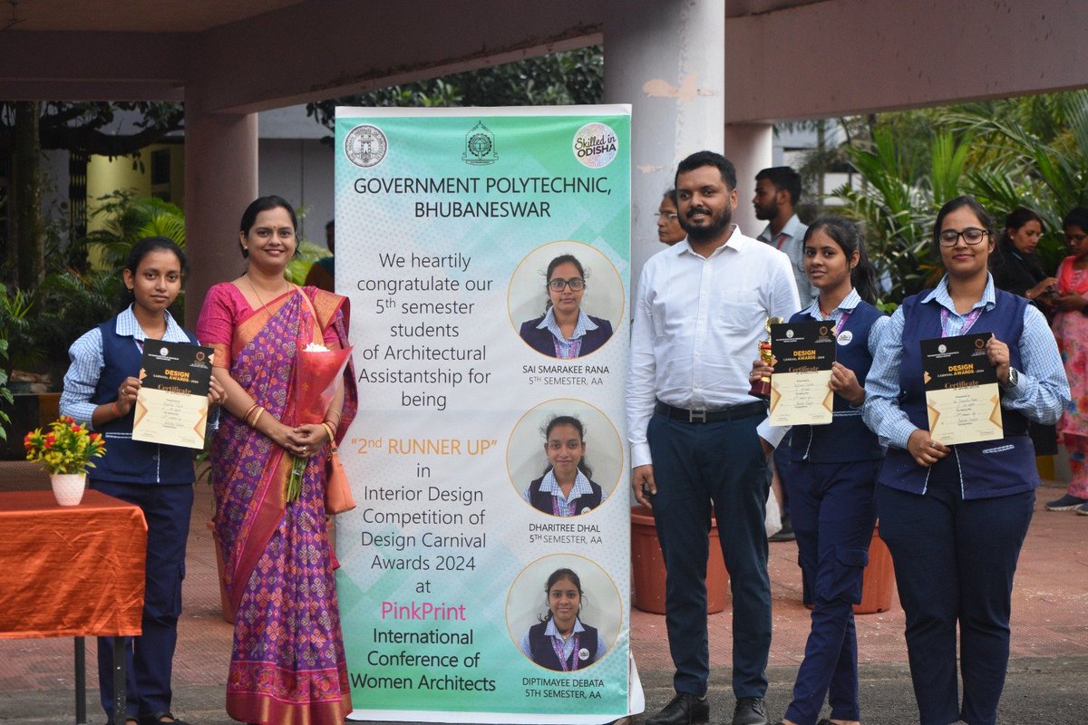 gpbbsr2017's tweet photo. Felicitating our 5th sem students of AA for being 2nd runner up in Interior Design Competition of Design Carnival Awards 2024 at Pink Print -International Conference of Women Architects .
@SDTEOdisha 
@skilled_odisha https://t.co/yvuzEIzHKo