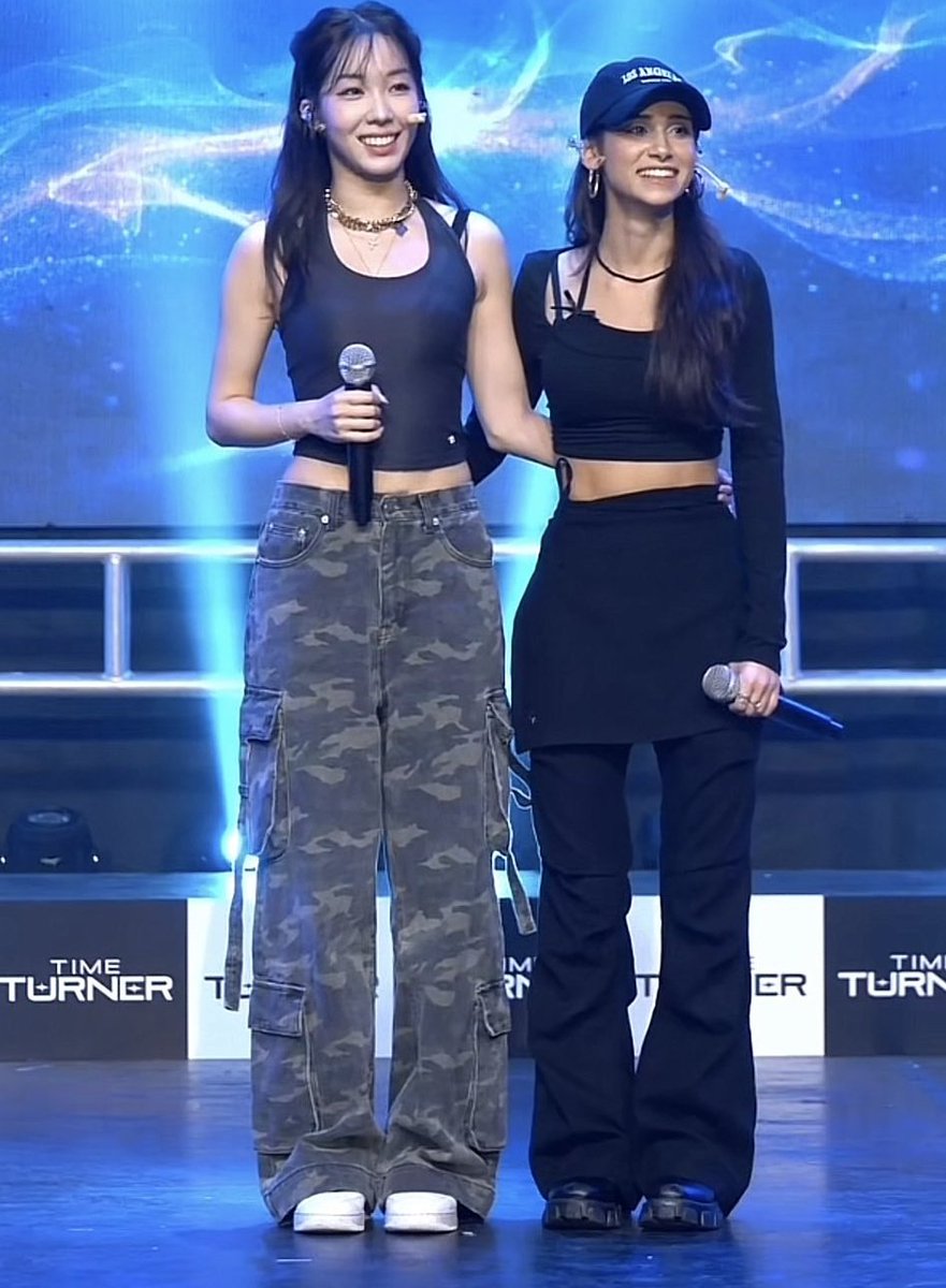 dalia with annatalia 💕