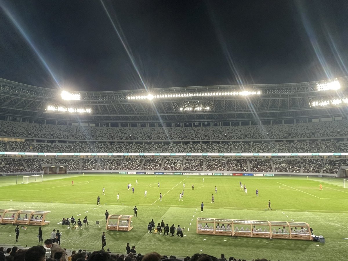 jy08_0629's tweet photo. 久々に鈴鹿を観戦！！！

勝つとこみれたし、自分が知ってる選手が頑張ってる姿みれてよかった！！！

お疲れ様でした！！！ https://t.co/e3gOzDZ12j