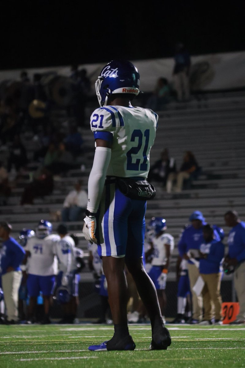 Jayden Johnson 
50 Tackles
22 PBUs 
2 interception
1 pick 6 
1 scoop score 
1 punt block 
2 Fumble Recovery 

hudl.com/profile/190647…