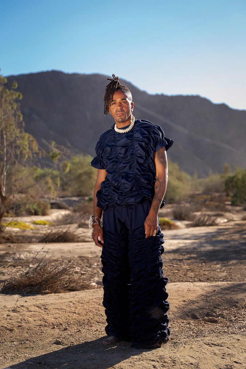 After <a href="/mattbworld/">Matt B</a> received his 2nd <a href="/RecordingAcad/">GRAMMYS</a> Grammy nomination, allow me drop this picture I took in one of my favorite spots.
📸 <a href="/emmatickson/">Emma Tickson</a>