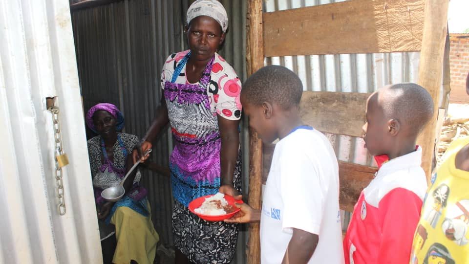 BeyondN2024's tweet photo. On #WorldKindnessDay, we challenge you to join #KindnessWithBeyondNations. Be kind and compassionate to one another (Eph. 4:32). Support our mission to empower children in Uganda with education, health, and hope. Donate today and be the change they need. 💙🌍 #WorldKindnessDay https://t.co/FpaQ9KeCBZ
