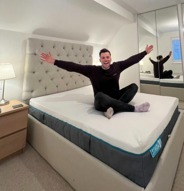 INTOUCH_RUGBY's tweet photo. Nothing beats the joy of a great night’s sleep! 🌙✨ https://t.co/5MQdBCjRFQ Simba Sleep ... now live @ https://t.co/mfuNWdJEhw ! #simbasleep #ad #sleeping #mattress #pillows https://t.co/2c2aSeqtJM