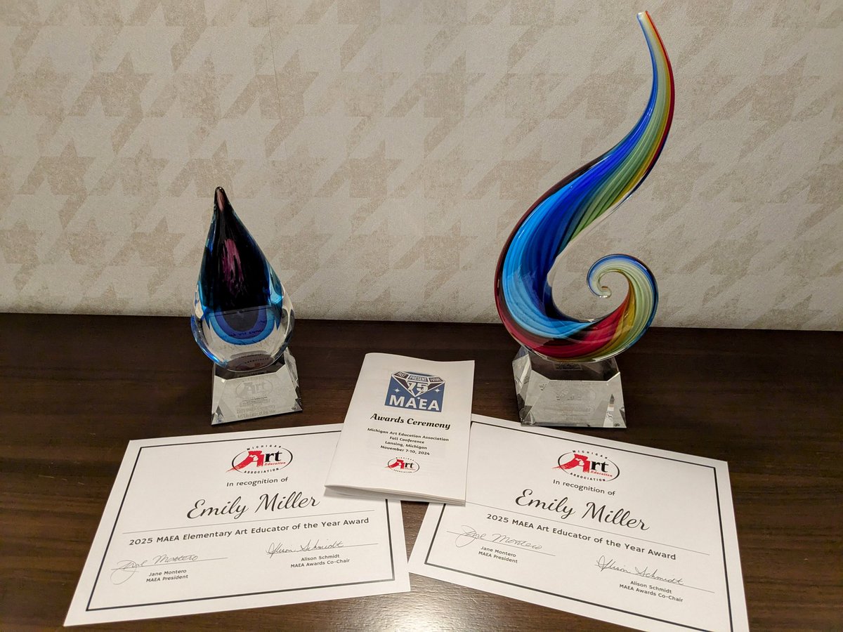 Wow! I was honored to be awarded MAEA Elementary Art Educator of the year, but was then surprised to also receive the MAEA Art Educator of the Year as well! Thank you to our past president for the nomination and all of our amazing MAEA family. 

#maea #maeaconference
