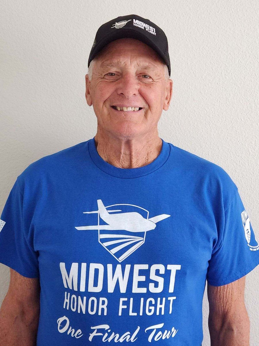 VBandVV's tweet photo. Veterans Day is a day to honor all service men and women, including those who remain with us to share their experiences. Our team shared pictures of veterans from their families. Thank you so much to all who have served today and every day.
#Veteransday #honorandremember #vbandvv https://t.co/7wdeKpGJEZ