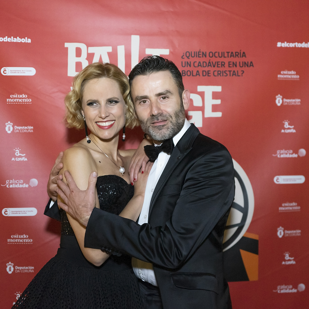 IriaZAresX's tweet photo. ¡1 AÑO DEL ESTRENO de @ballevoyage en A Coruña!
Gracias a las más de 500 personas que nos acompañasteis ese 10 de noviembre de 2023 en el @TColonCoruna. Nos seguís haciendo soñar.
¡¡¡No nos rendimos!!!
Seguimos trabajando en la película...
Con @XMejuto.
#cine #estreno #acoruña https://t.co/cy5gskxhCW