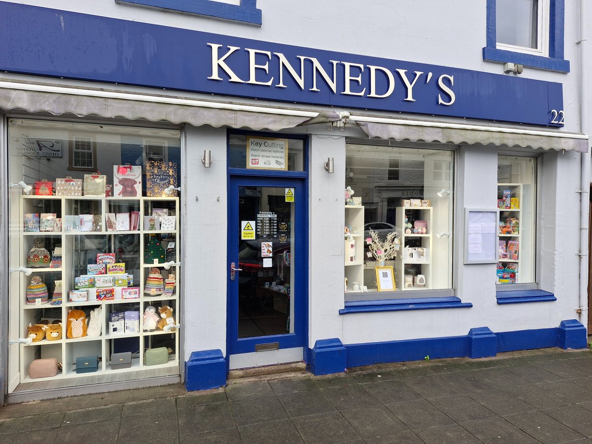 KBTfringe's tweet photo. Fab to see Kirkcudbright businesses do well in this year's Scottish Business Awards. Snakatak Sandwich Bar won best TAKEAWAY in ALL Scotland while Kennedy's won best GIFT SHOP in ALL Scotland. Well deserved for both &amp; within a couple hundred yards of each other on St. Mary Street https://t.co/9URgVEenGz