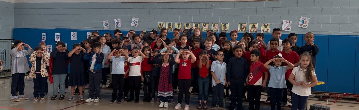 PGarciaMaddock's tweet photo. On this Veteran’s Day Maddock students honor all those who have served. 
Thank you for your service!
#Burbank111 #bsd111 #marvelousmaddock https://t.co/60l1wxP8VZ