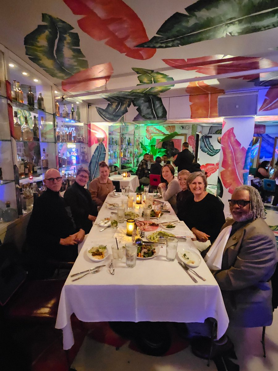 Yesterday, CIDA’s Standards Structure Task Force met to explore key issues in design education—STEM vs. STEAM, DEI, AI, enrollment trends, and more. Their work ensures CIDA Standards evolve with the industry. 

#CIDAis #interiordesign #educationstandards