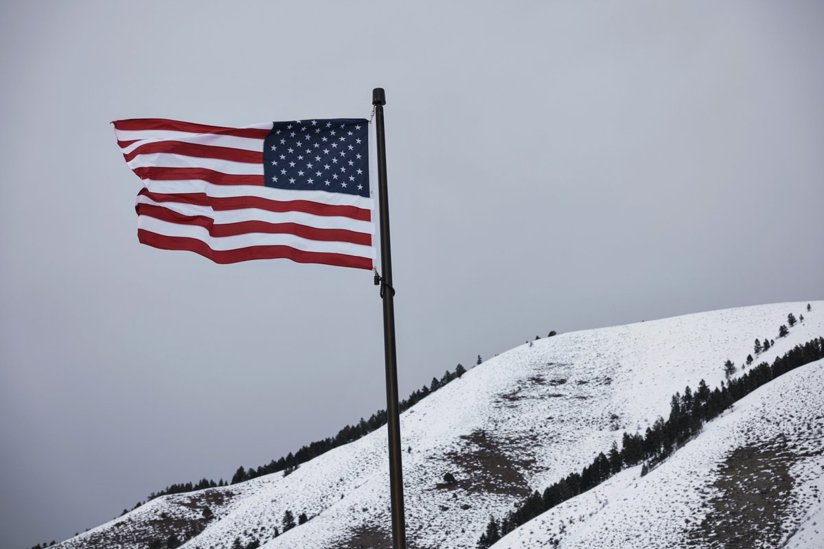 With respect and endless gratitude to all veterans who have served our country and fought for our freedom. Your sacrifice and bravery will never be forgotten.