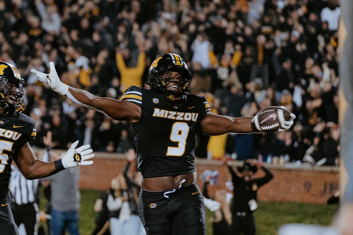 pivitol moments from the sooner-shutdown on saturday