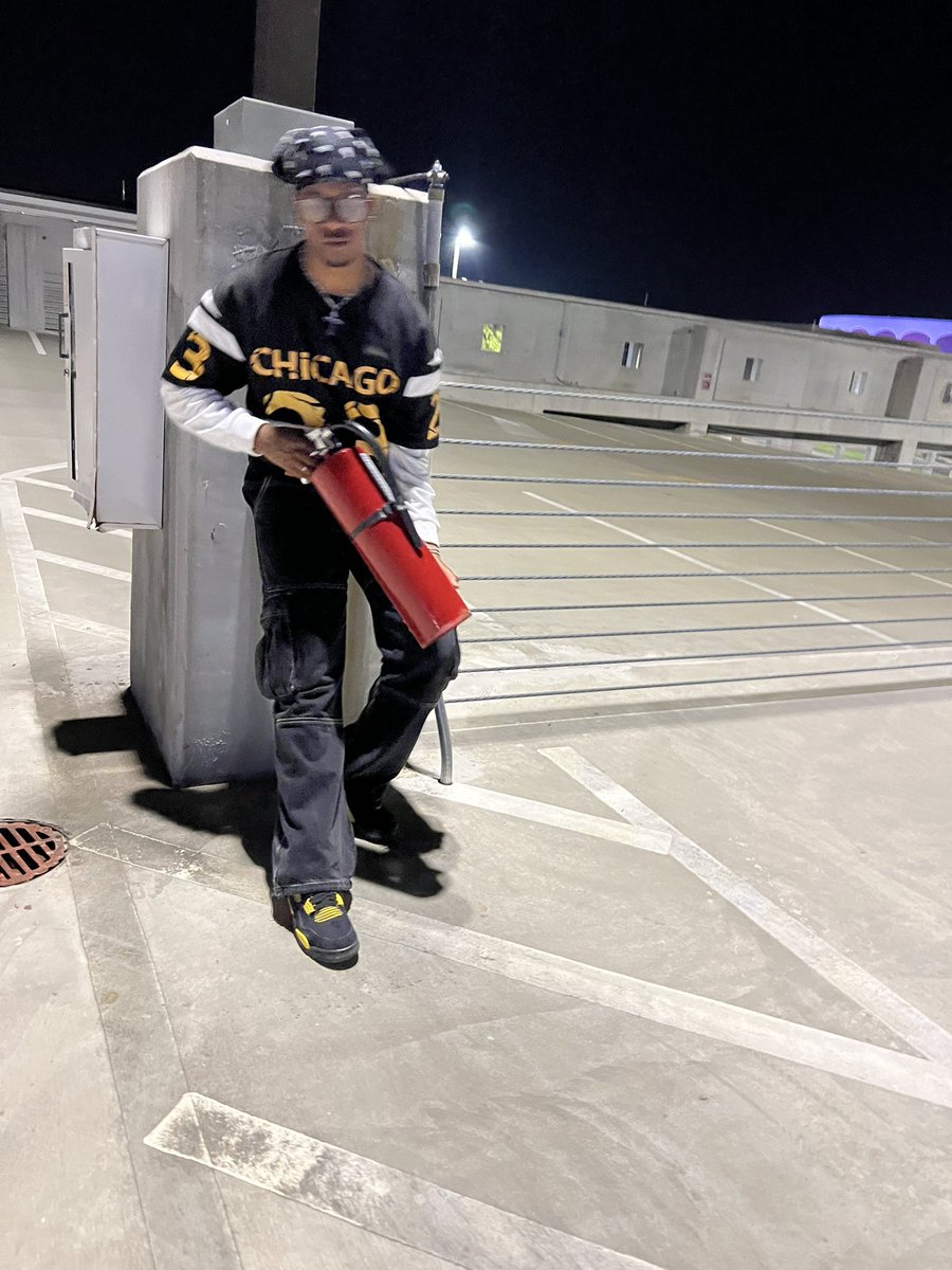 jequireonn's tweet photo. top🌟 https://t.co/ZdCQfxbMDT