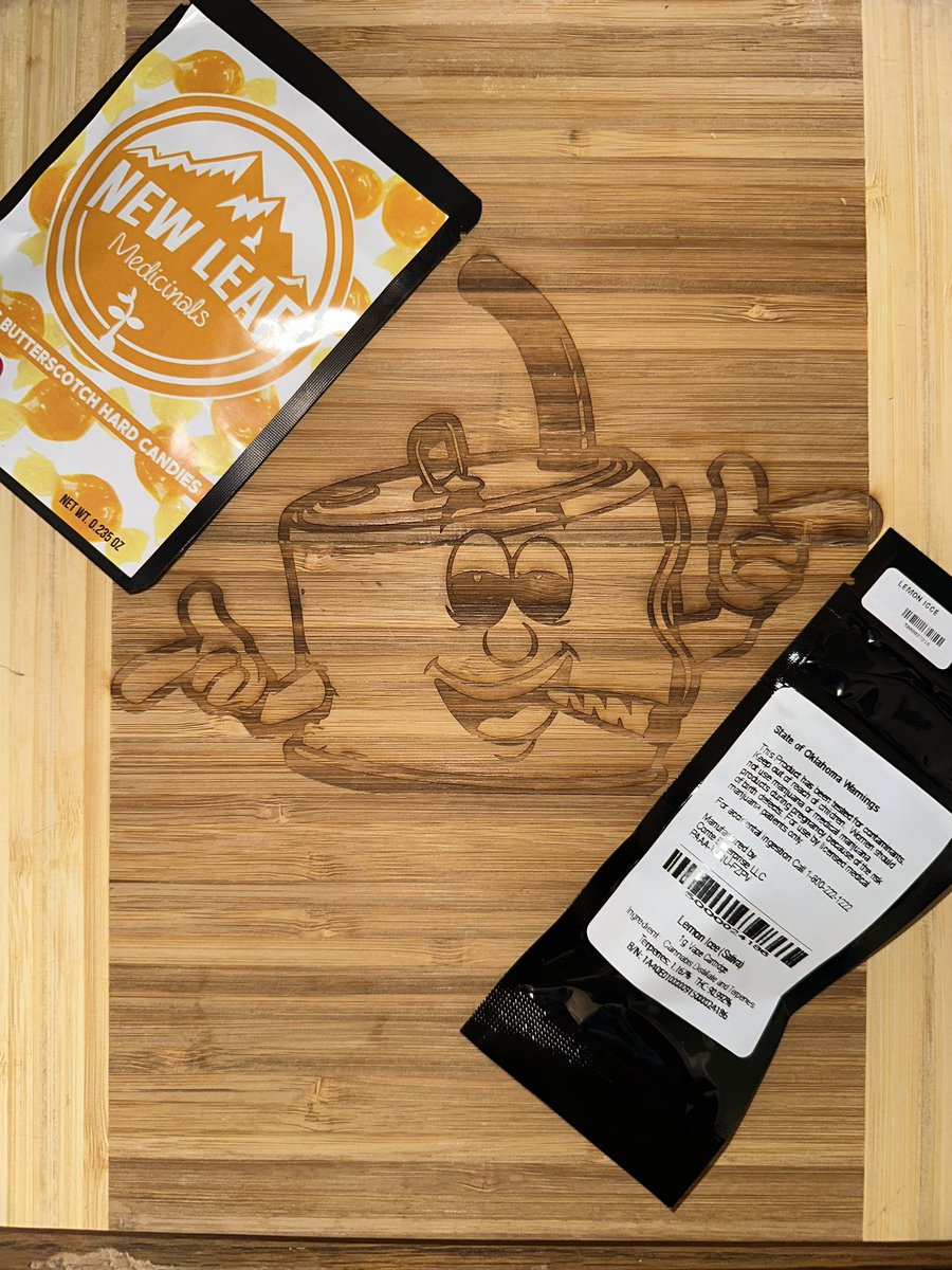 🚨 ‼️ GIVEAWAY!!! ‼️ 🚨 This giveaway is for one pack of 250mg Butterscotch Hard Candies and one sativa Lemon Icee cart! All you have to do to enter is like the post, follow my account, and retweet! Winner will be chosen in 48 hours at 1pm on Wednesday Nov. 13th! #smallbatch