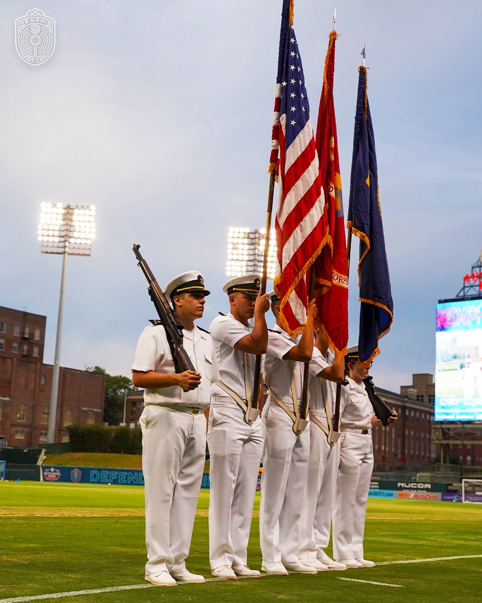 Honoring all heroes who have served and protected our nation. Thank you for your service. 🇺🇸 

#DefendMemphis