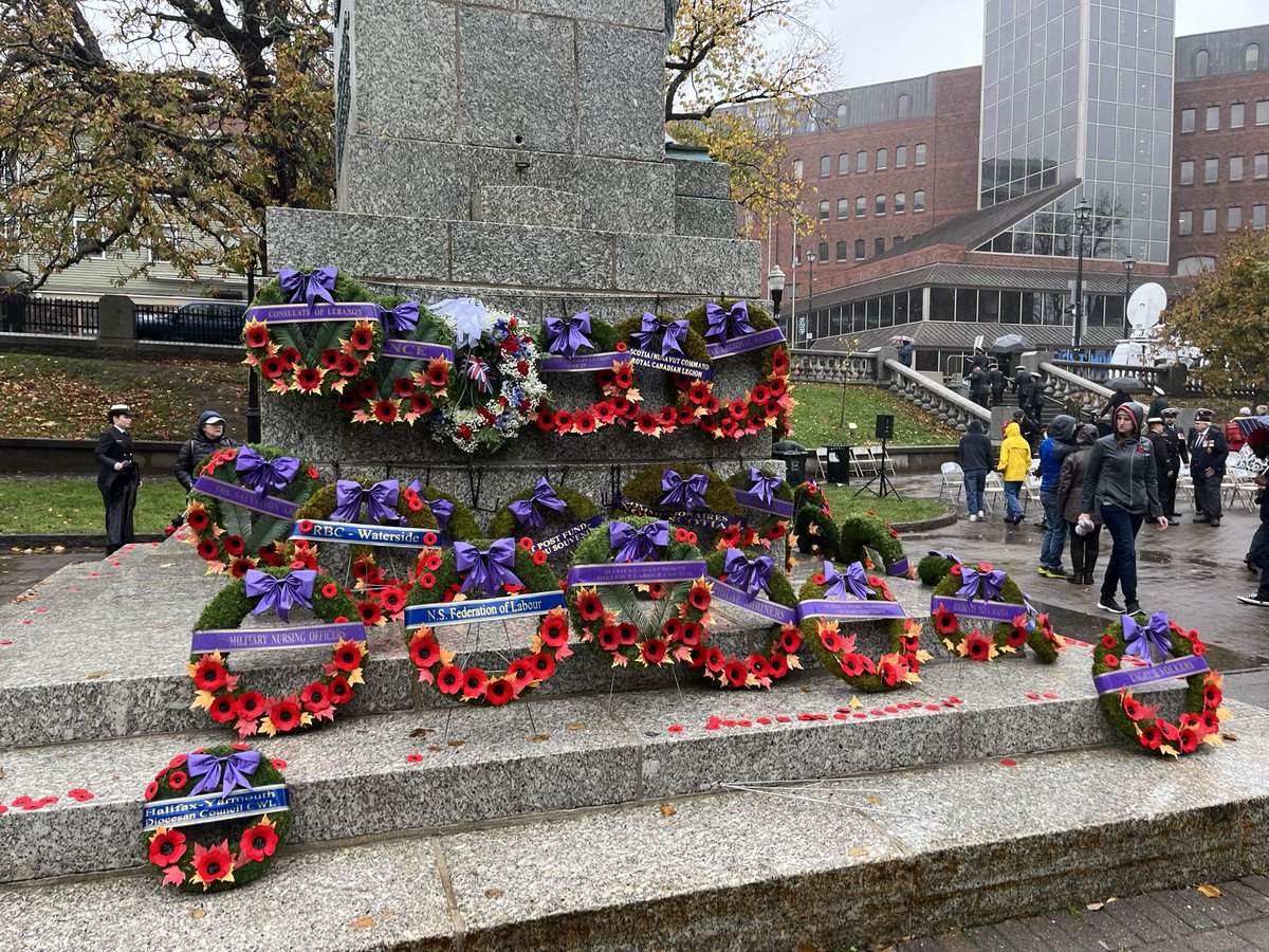 RYMazerolle's tweet photo. Fier d’avoir déposé une gerbe au nom de la République de France à la commémoration du Jour du Souvenir à Halifax. Nous nous souvenons. 🙏 Proud to have laid a wreath on behalf of Republic of France at the Remembrance Day ceremony in Halifax. Lest we Forget. #Franceaucanada🙏 https://t.co/VhKR5BcRfE