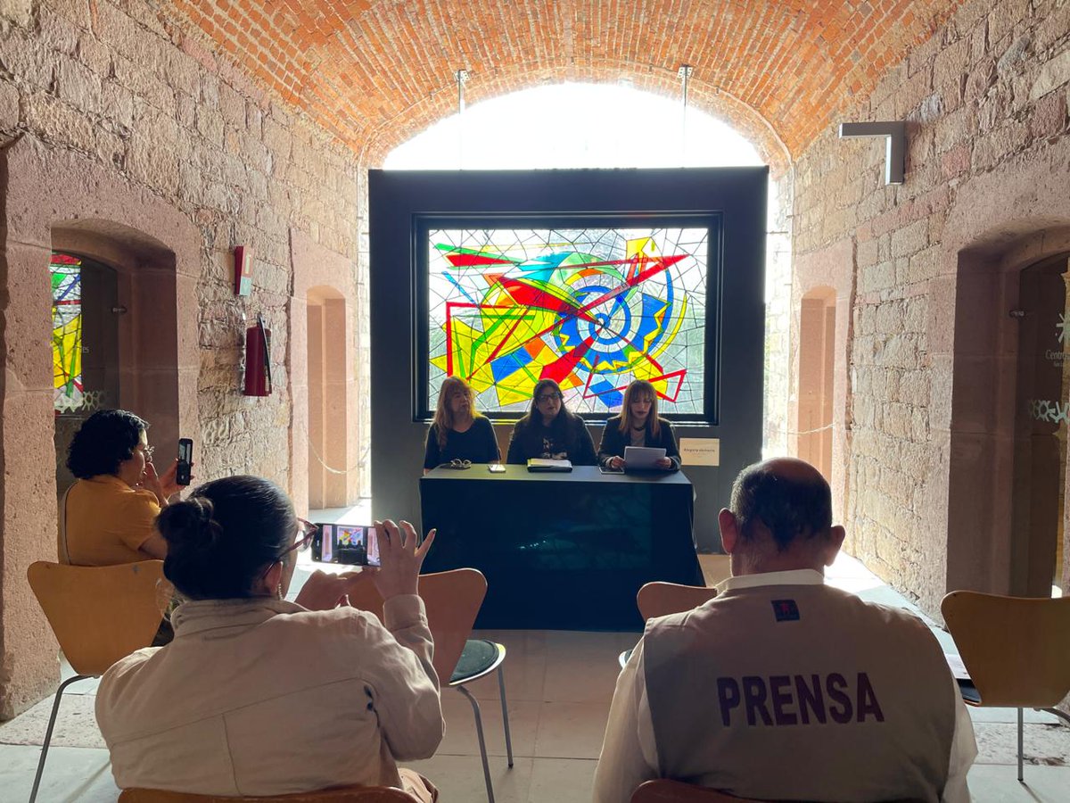 seculturaslp's tweet photo. #EnFotos | 📚 Presentación del programa de la tercera edición de la «Lectura Masiva de Escritoras Mexicanas 2024», realizada esta mañana en el @CEARTSLP, con las coordinadoras de este evento Laura Rojas y Miriam Perales, que tendrá lugar el 15 y 16 de noviembre en el #CeartSLP https://t.co/x3OhPWXmEU