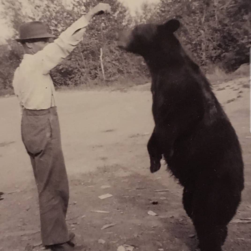 Thank you, grandpa Teddy, for everything you risked for our country. You were a true hero and fearless, up until the day you passed away at 97 years old ❤️ RCAF 1943-1946