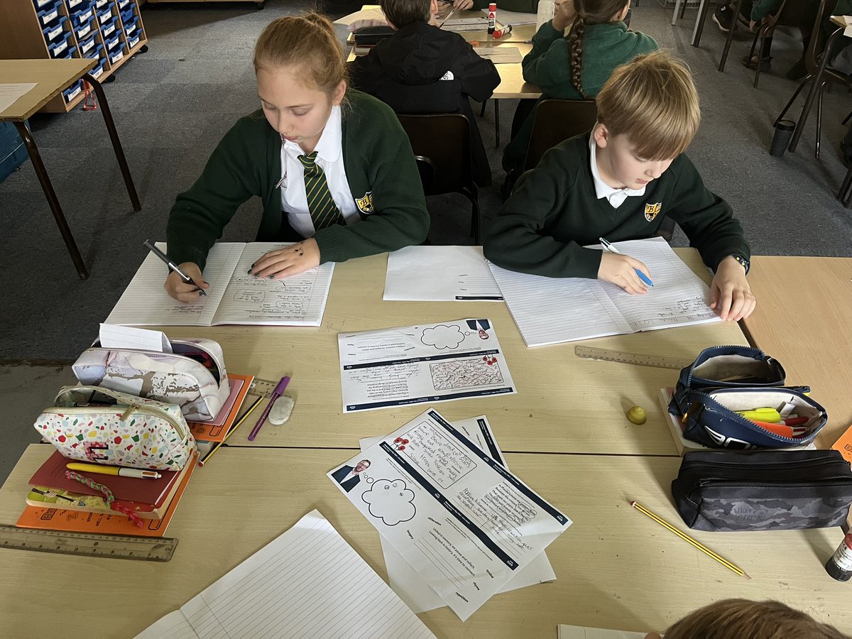 B6 Class Bushey Manor 2023-2024 tweet media