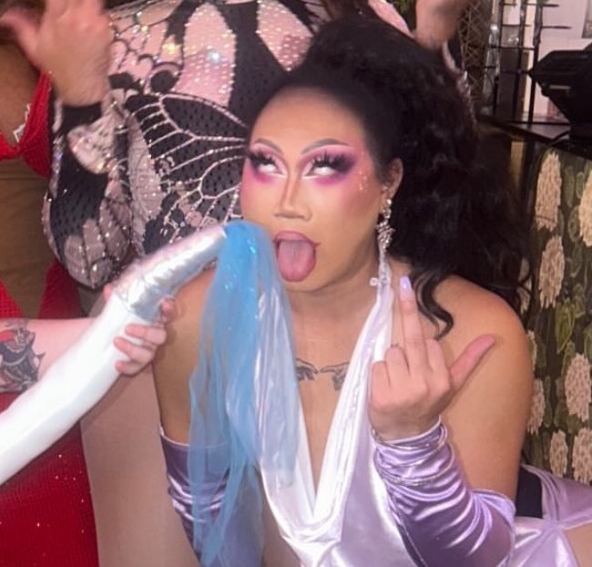 It’s getting so cold like who wants to cuddle !?