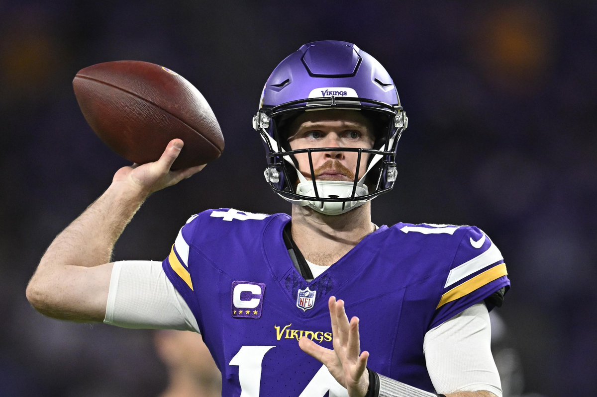 VikingzFanPage tweet media
