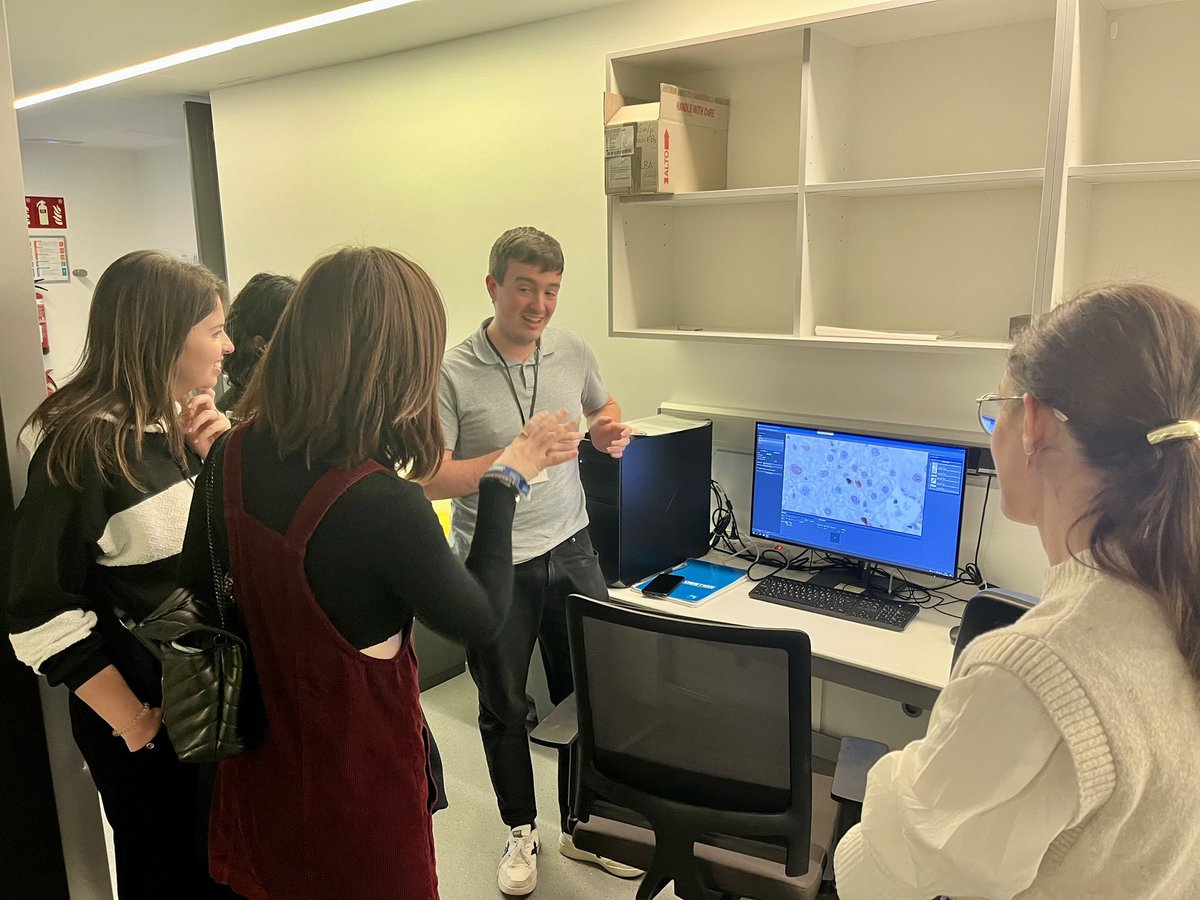 Jesus Bañales (@jesusmbanales) on Twitter photo 💚Hoy hemos recibido la gran visita de Elisabeth Baucells en representacion de <a href="/atuvibi/">Asociación de Tumores de Vías Biliares</a>
👉Asociacion de Tumores de Vias Biliares🍀🇪🇸
👫Apoyo integral a Pacientes
📖Formacion
🍀Concienciacion
🔀Orientacion
👩🔬Investigacion
🤝Colaboracion
🩺Cuidado
🚀+&+
Hazte socio! Colabora💚 💚Hoy hemos recibido la gran visita de Elisabeth Baucells en representacion de <a href="/atuvibi/">Asociación de Tumores de Vías Biliares</a>
👉Asociacion de Tumores de Vias Biliares🍀🇪🇸
👫Apoyo integral a Pacientes
📖Formacion
🍀Concienciacion
🔀Orientacion
👩🔬Investigacion
🤝Colaboracion
🩺Cuidado
🚀+&+
Hazte socio! Colabora💚