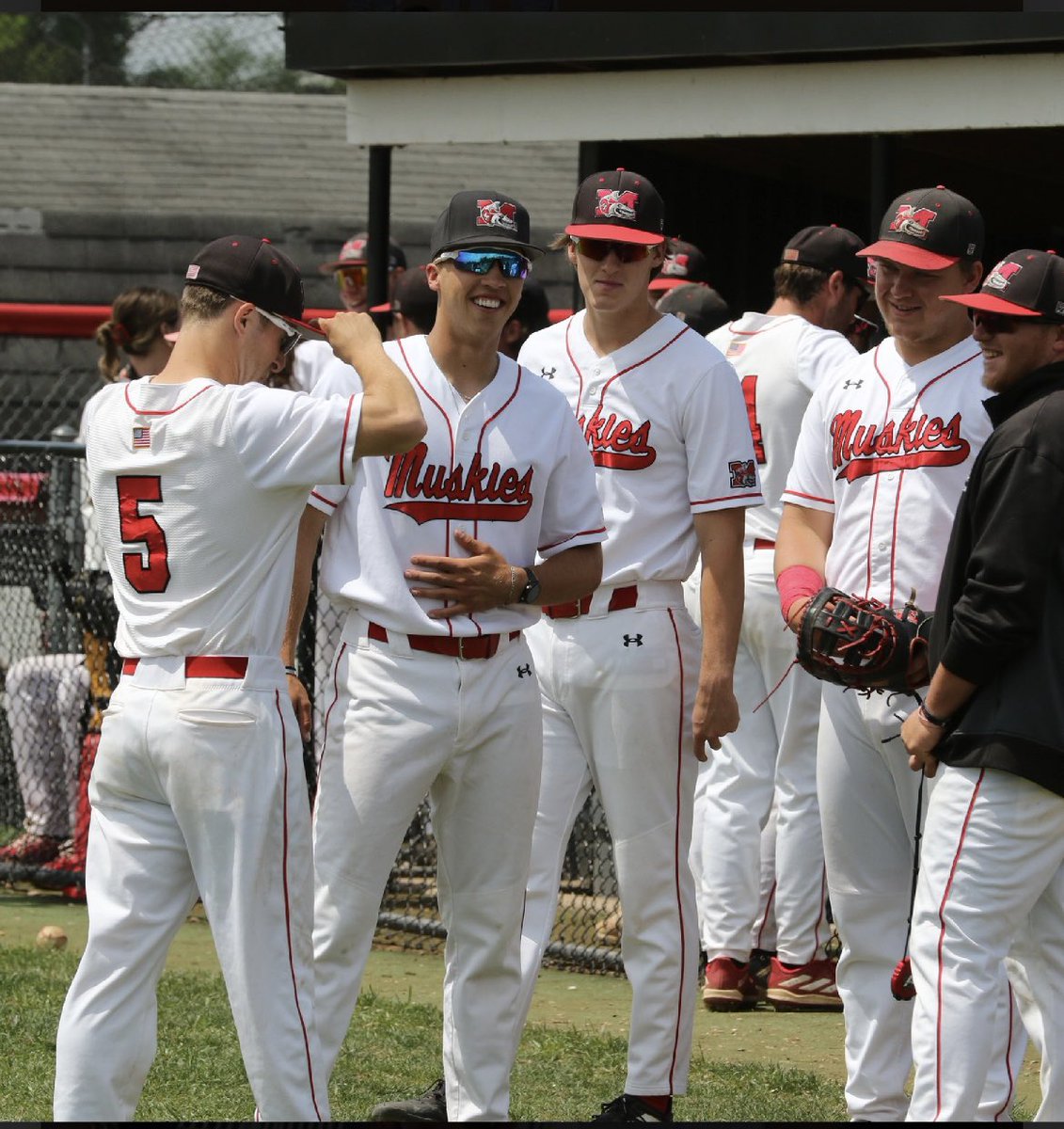Happy Veterans Day!! 🇺🇸🇺🇸

We are grateful for those who have served, and for those who are active duty. 

A special shoutout to current senior and national guard member, Travis Reynolds and ‘24 grad and member of the US Army, Brice Shaub for their active service of our country!
