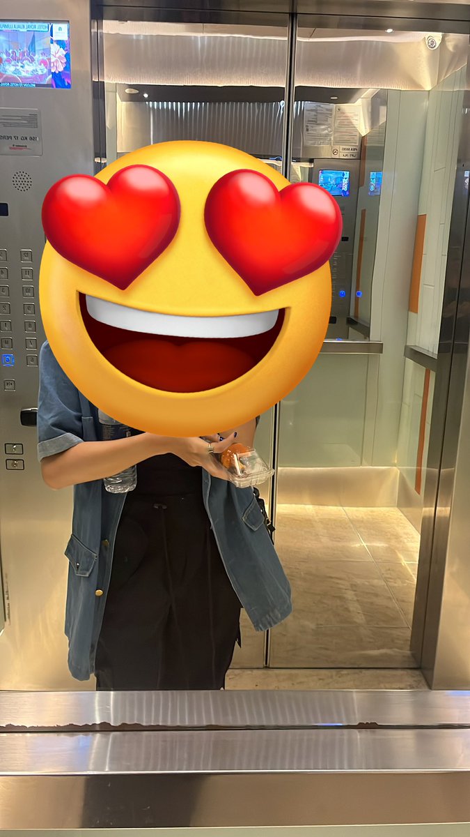 DOREMISHOPP's tweet photo. @ohmy_beautybank Celana kargo ini best sih, ringan ples adem😍😍

https://t.co/zyPLLgXK7I https://t.co/FsNbOwlTyO