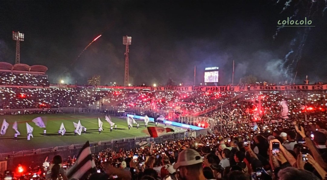 glatier's tweet photo. Simplemente hermoso.
Quedará en la historia
#GrandeColoColo #ColoColoCampeón
( fotos No son mías, mérito a quien las sacó ) https://t.co/aP5EvuKpqq