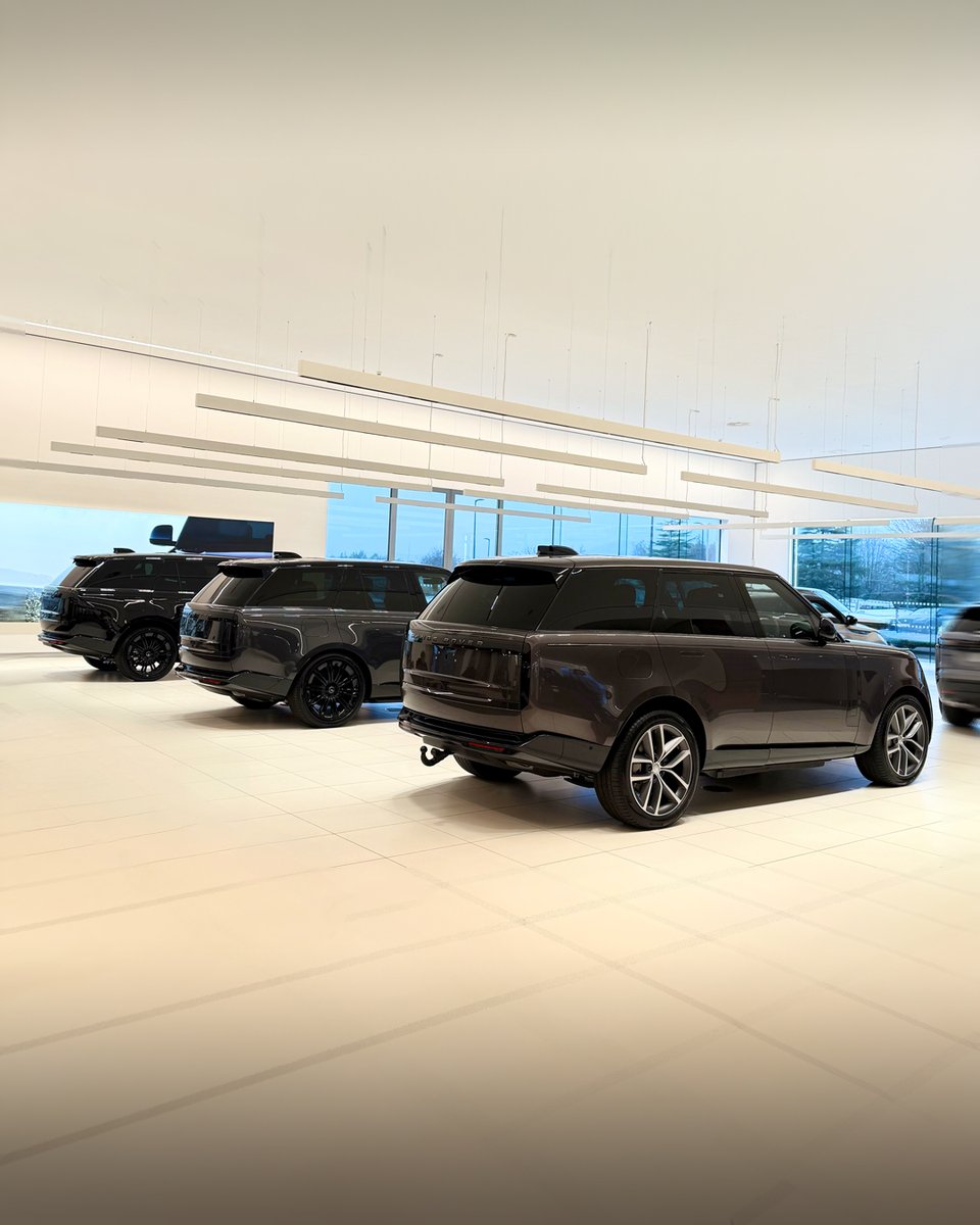 Explore our latest Range Rover models, available now with exclusive enhanced offers. 

Contact our team to find out more - tinyurl.com/ycx6wyjc

#newrangerover #kendal #cumbria