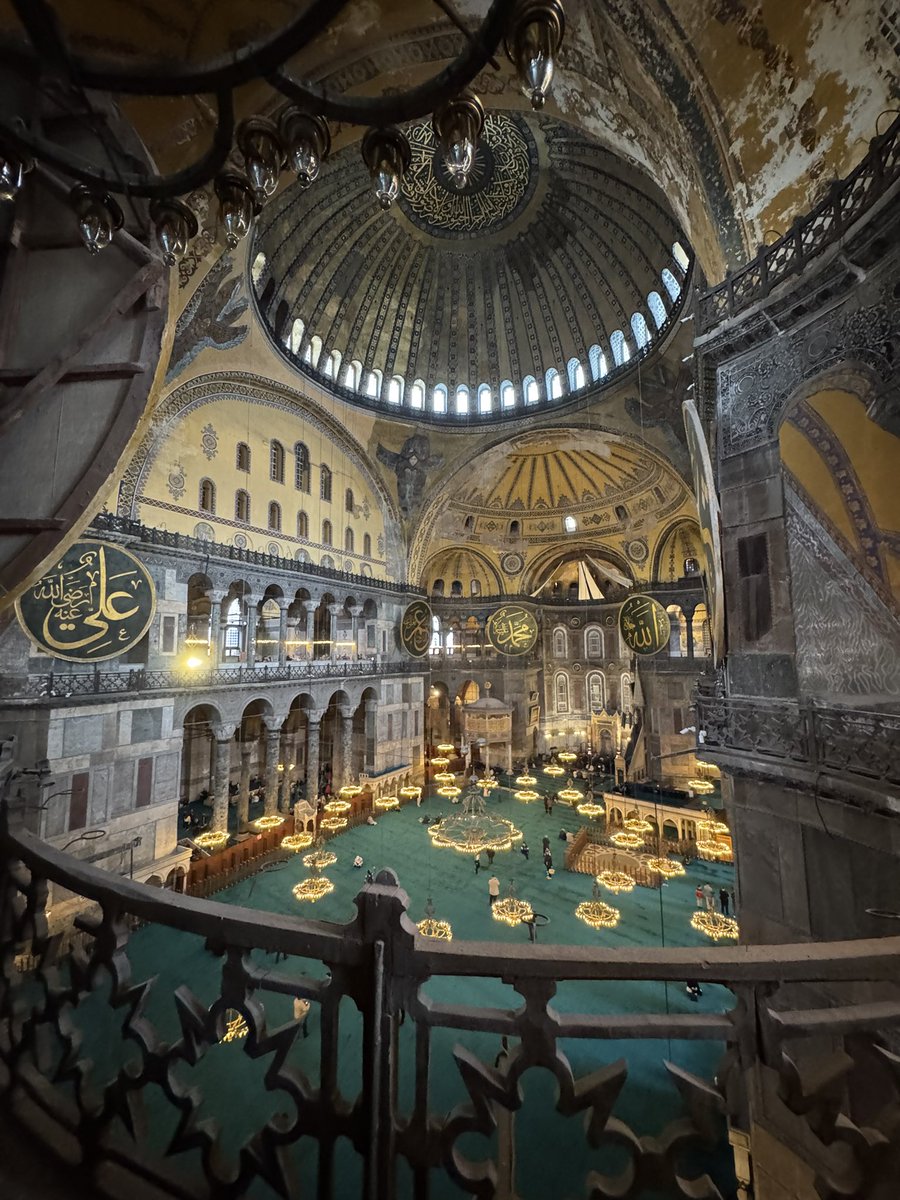 JimByersTravel's tweet photo. A lovely day checking out some of the sights of Istanbul, including the Galata Tower. Hagia Sophia and the Roman Cisterns. Fab Turkish dinner and tour of the beautiful Galataport waterfront development last night. @GoTurkiye @satw #Istanbul #Turkiye #SATWIstanbul https://t.co/9Rk3TiUdq3