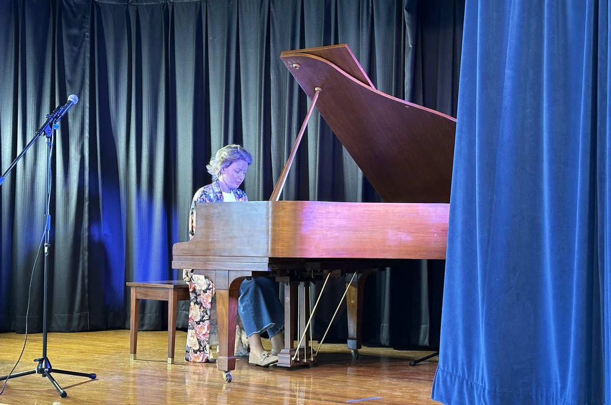 Thank you Polina Osetinskaya  and Grand Piano Series Inc. for giving our 5th graders an awesome performance!!
