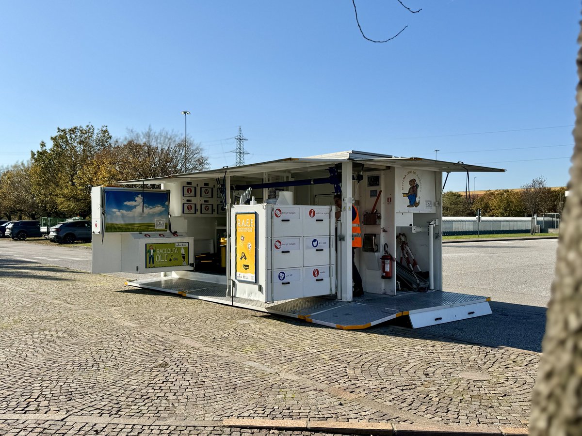 Un gesto per l’#ambiente! In VGI abbiamo raccolto rifiuti urbani con gestione particolare: piccoli elettrodomestici, pile esauste, oli alimentari e altri rifiuti, potenzialmente pericolosi ma che se trattati adeguatamente consentono il #recupero e il #riutilizzo dei materiali.