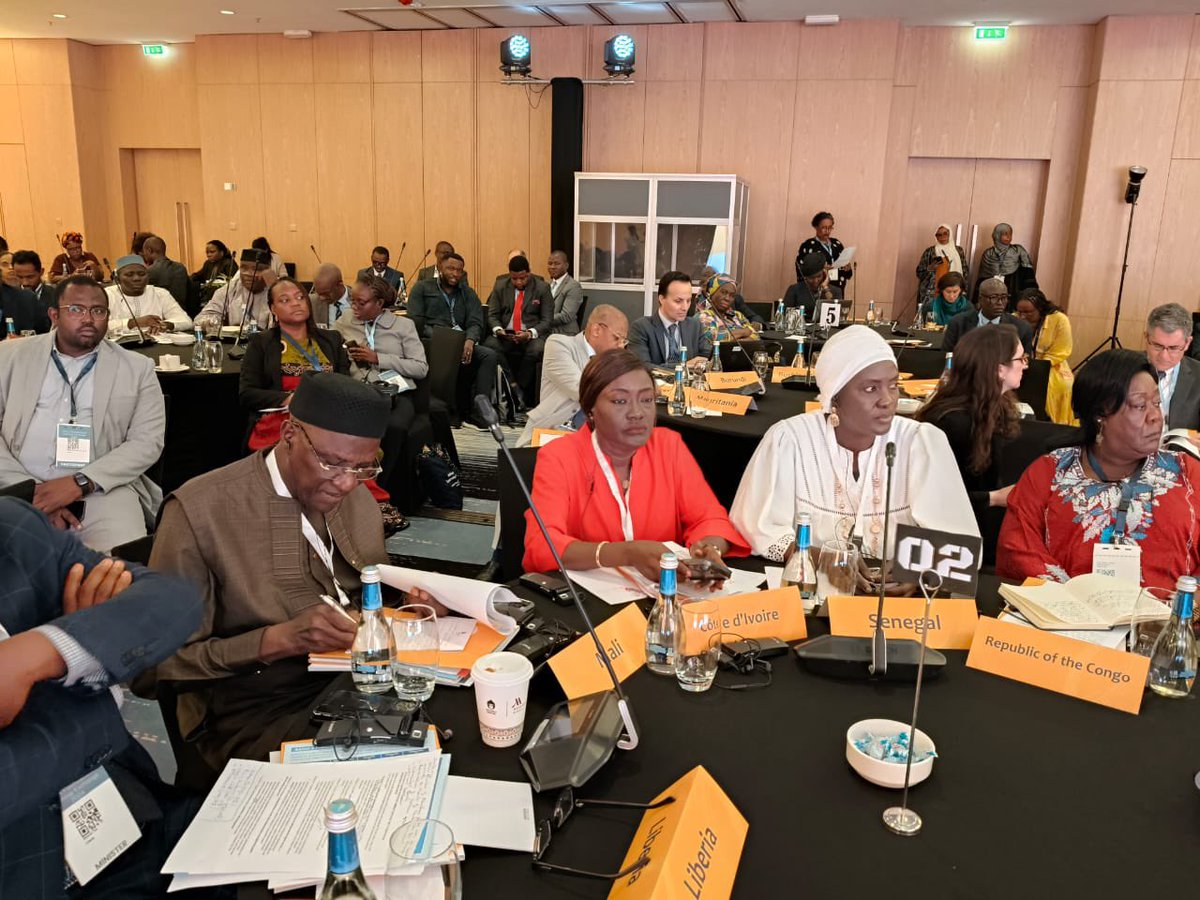 MariatouKONE1's tweet photo. Je conduis la délégation ivoirienne à Kigali pour la Conférence internationale sur l’apprentissage fondamental en Afrique (11-13 nov). 
L’objectif : évaluer progrès et défis pour un meilleur futur éducatif.
#CONFEMEN #ODD4 #Éducation https://t.co/xQHzlCQpJ0