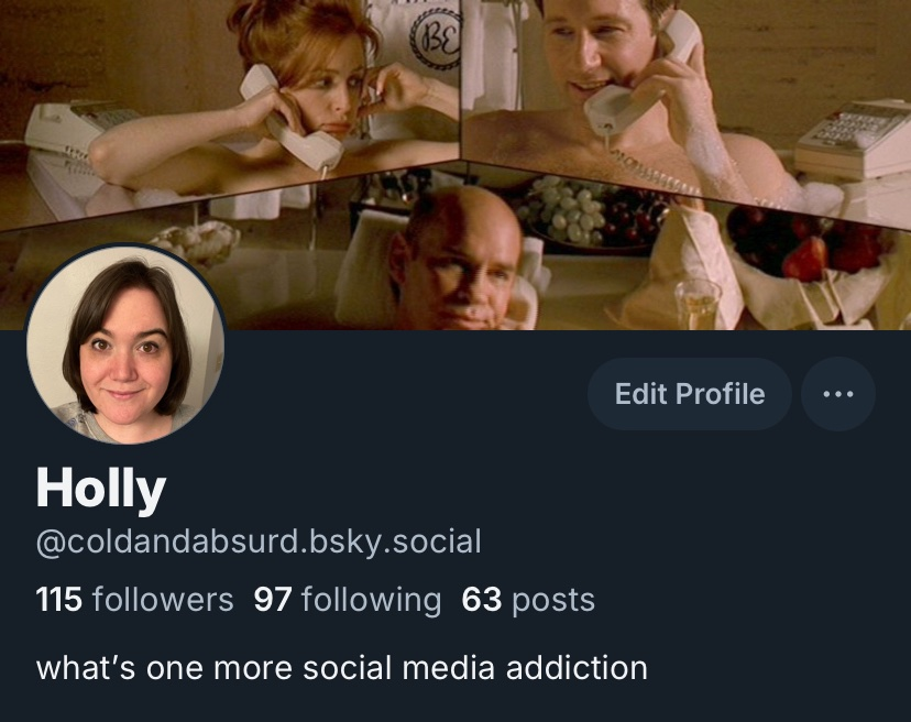 Holly tweet media